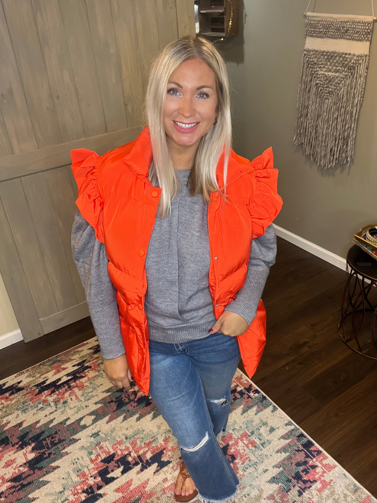 Ruffle Sleeve Puffy Vest