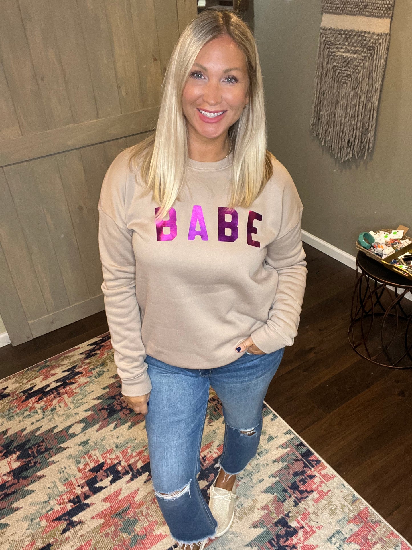 Babe Crewneck