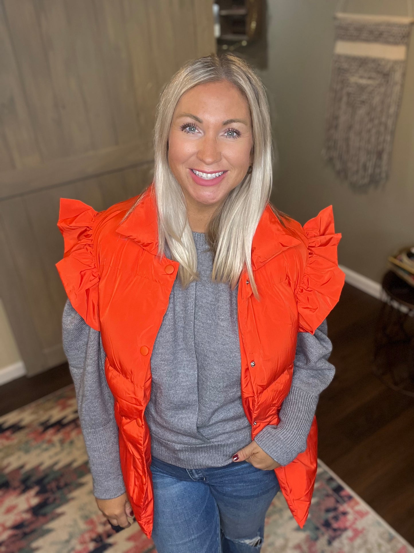 Ruffle Sleeve Puffy Vest
