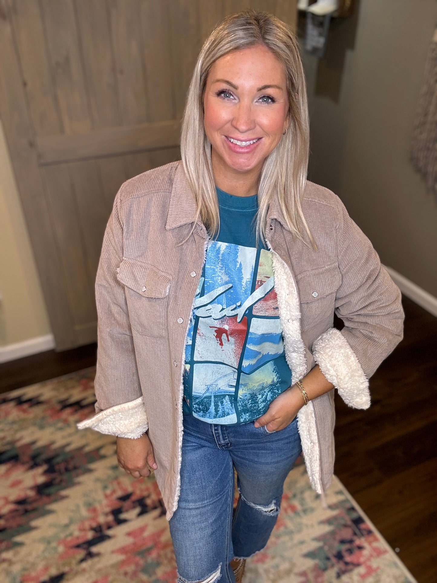 Aqua Vail Boyfriend Tee